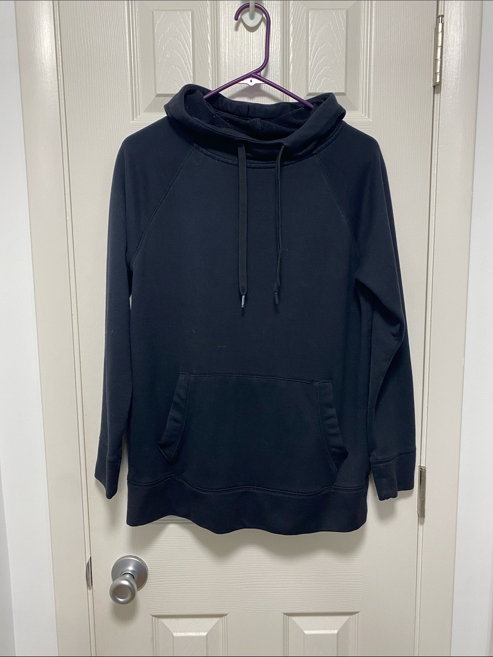Athleta Black Crewneck Pullover Sweater